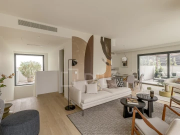 Apartamento T4 para Venda em Avenidas Novas