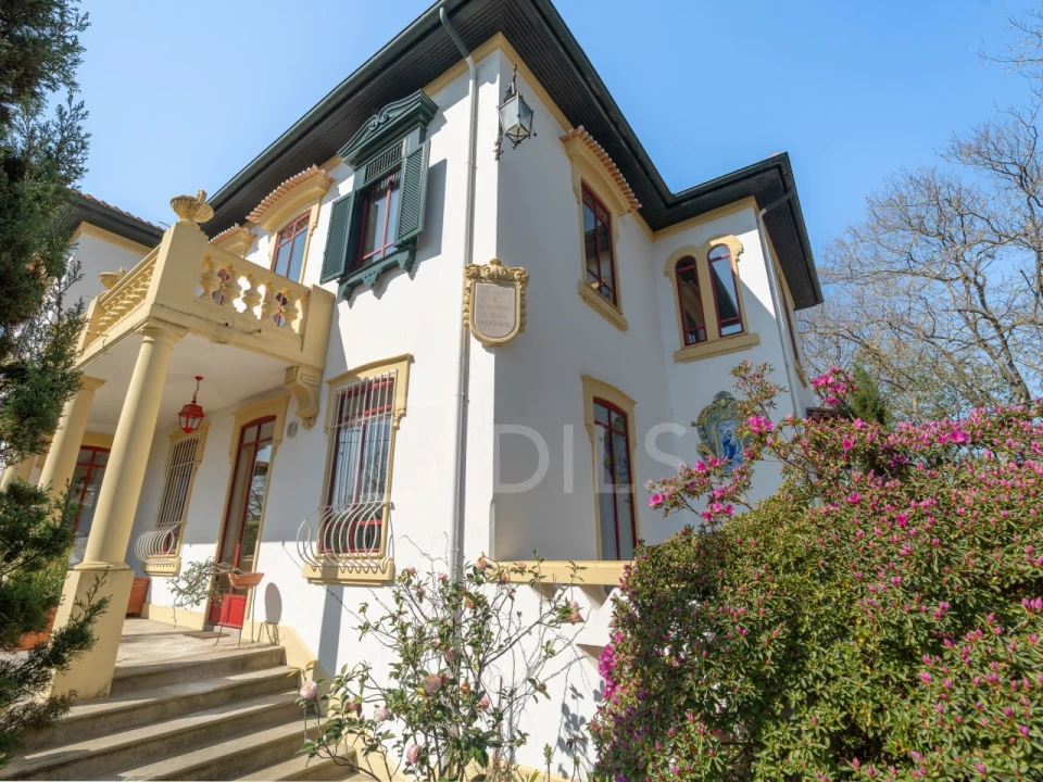 Moradia T5 para Venda em Arcozelo Foto 43
