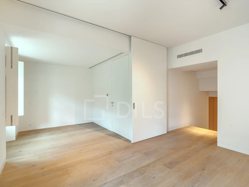 Apartamento T1 para Venda em Santa Maria Maior Foto 3