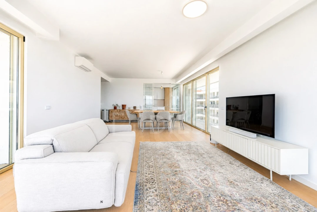 Apartamento T3 para Venda em Faro (Sé e São Pedro) Foto 4