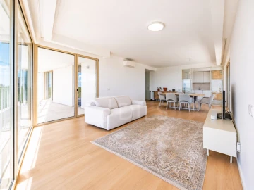 Apartamento T3 para Venda em Faro (Sé e São Pedro)