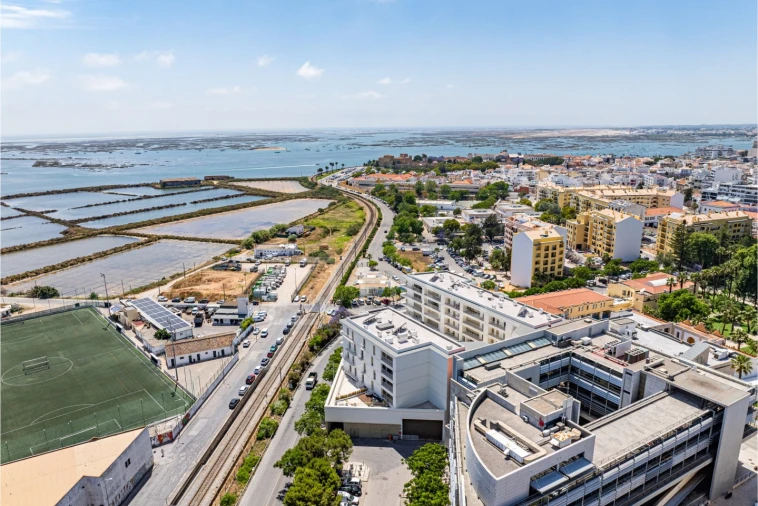 Apartamento T3 para Venda em Faro (Sé e São Pedro) Foto 24
