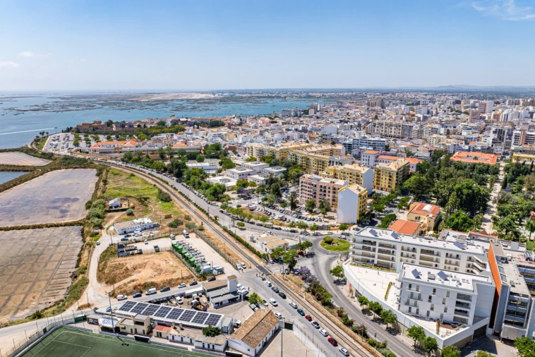Apartamento T3 para Venda em Faro (Sé e São Pedro) Foto 25