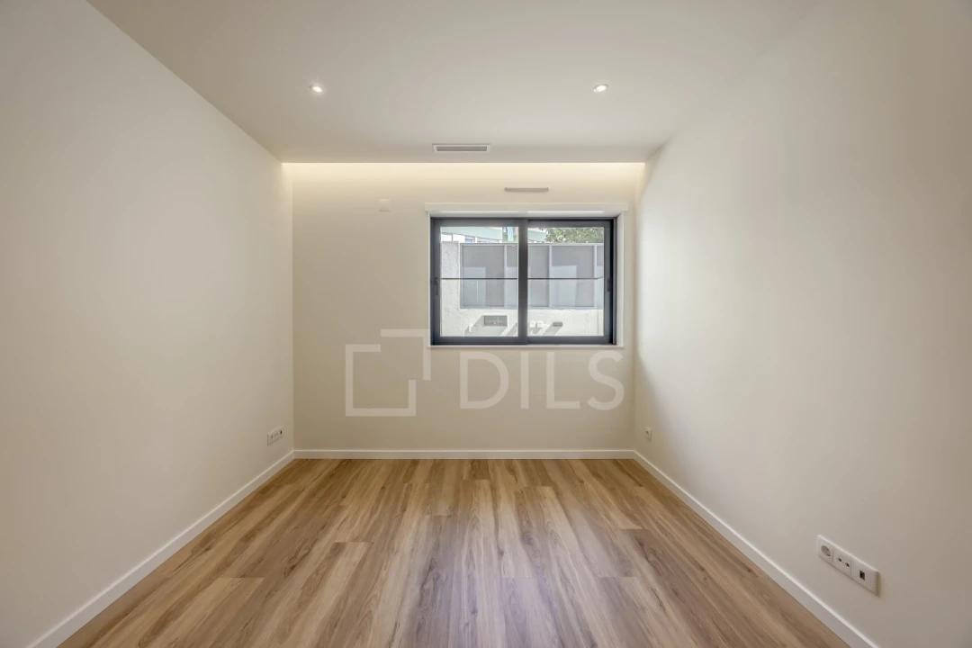 Moradia T3 para Venda em Carcavelos e Parede Foto 21