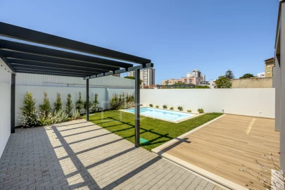 Moradia T3 para Venda em Carcavelos e Parede