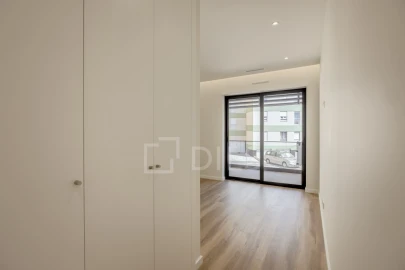 Moradia T3 para Venda em Carcavelos e Parede