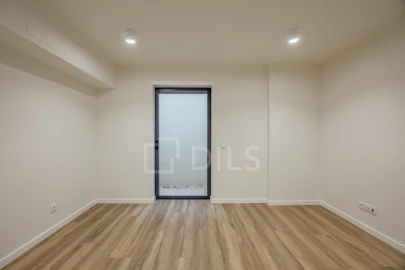 Moradia T3 para Venda em Carcavelos e Parede