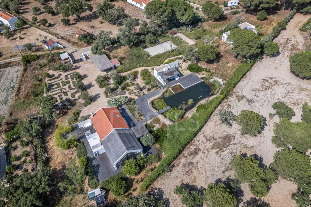Moradia T5 para Venda em Grândola e Santa Margarida da Serra Foto 1