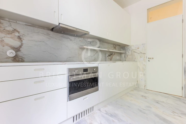 Apartamento T3 para Venda em Arroios Foto 9