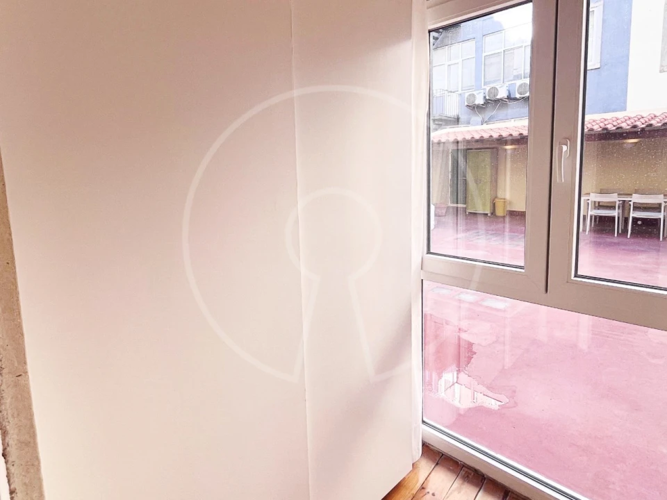 Apartamento T1 para Arrendamento em Arroios Foto 18