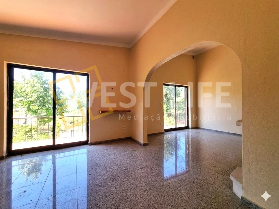 Moradia T2 para Venda em Malveira e São Miguel de Alcainça Foto 2