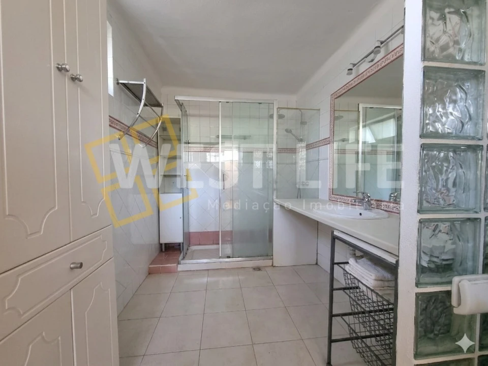 Moradia T2 para Venda em Malveira e São Miguel de Alcainça Foto 17