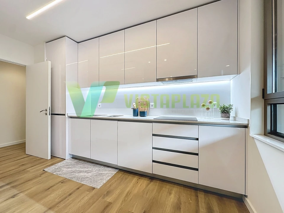 Apartamento T3 para Venda em Portimão Foto 5