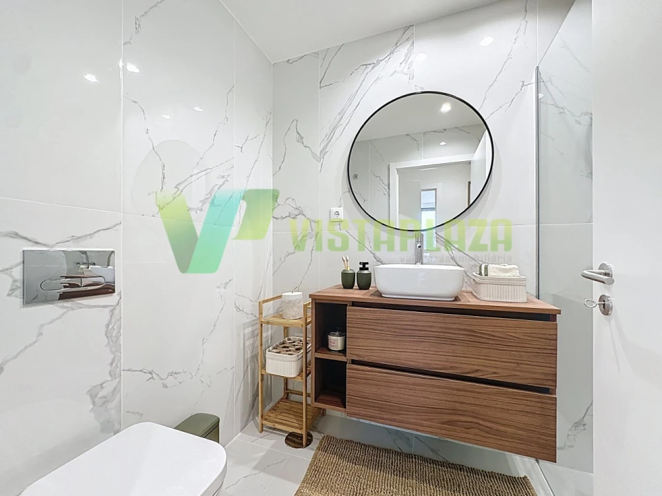 Apartamento T3 para Venda em Portimão Foto 8