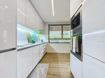 Apartamento T3 para Venda em Portimão