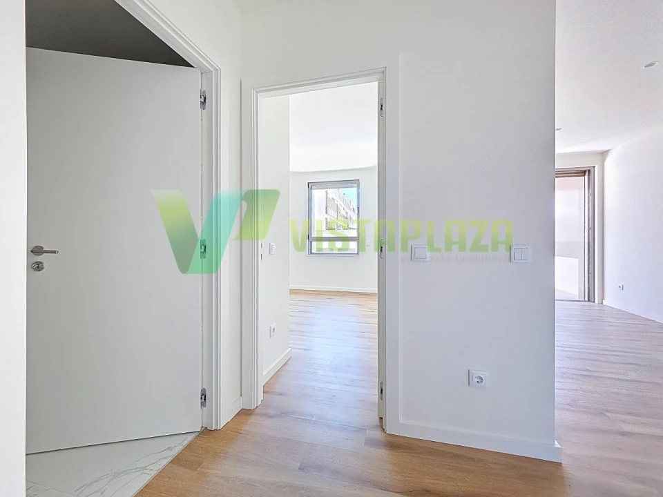 Apartamento T1 para Venda em Portimão Foto 2