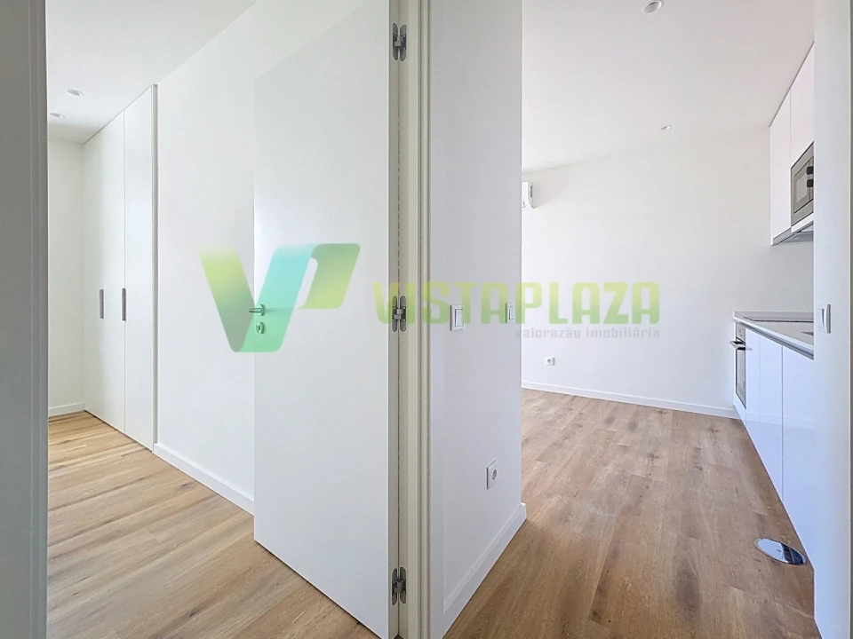 Apartamento T1 para Venda em Portimão Foto 5