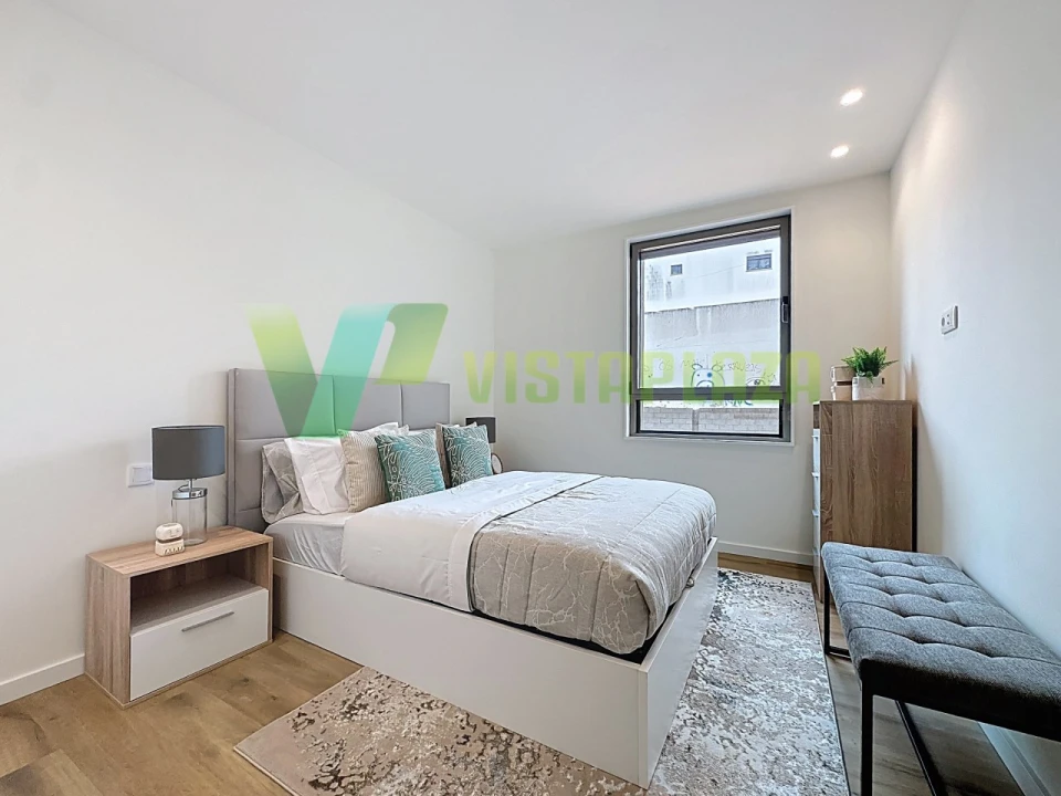 Apartamento T2 para Venda em Portimão Foto 12