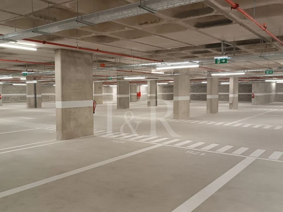 Apartamento T4 para Venda em Avenidas Novas Foto 43