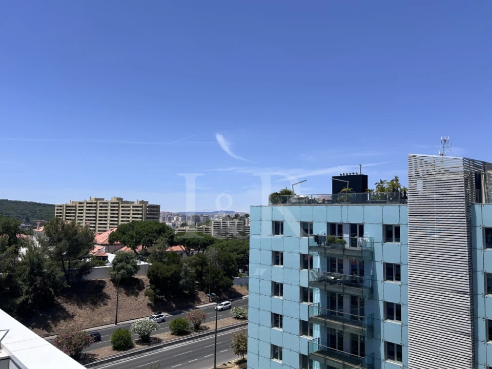 Apartamento T4 para Venda em Avenidas Novas Foto 7