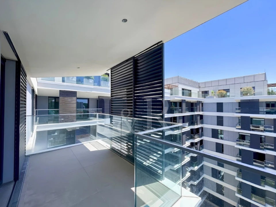 Apartamento T4 para Venda em Avenidas Novas Foto 32
