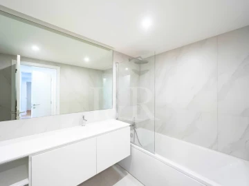 Apartamento T4 para Venda em Avenidas Novas
