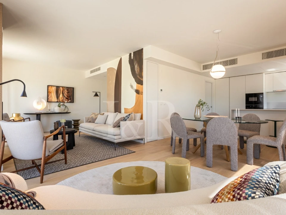 Apartamento T4 para Venda em Avenidas Novas Foto 11
