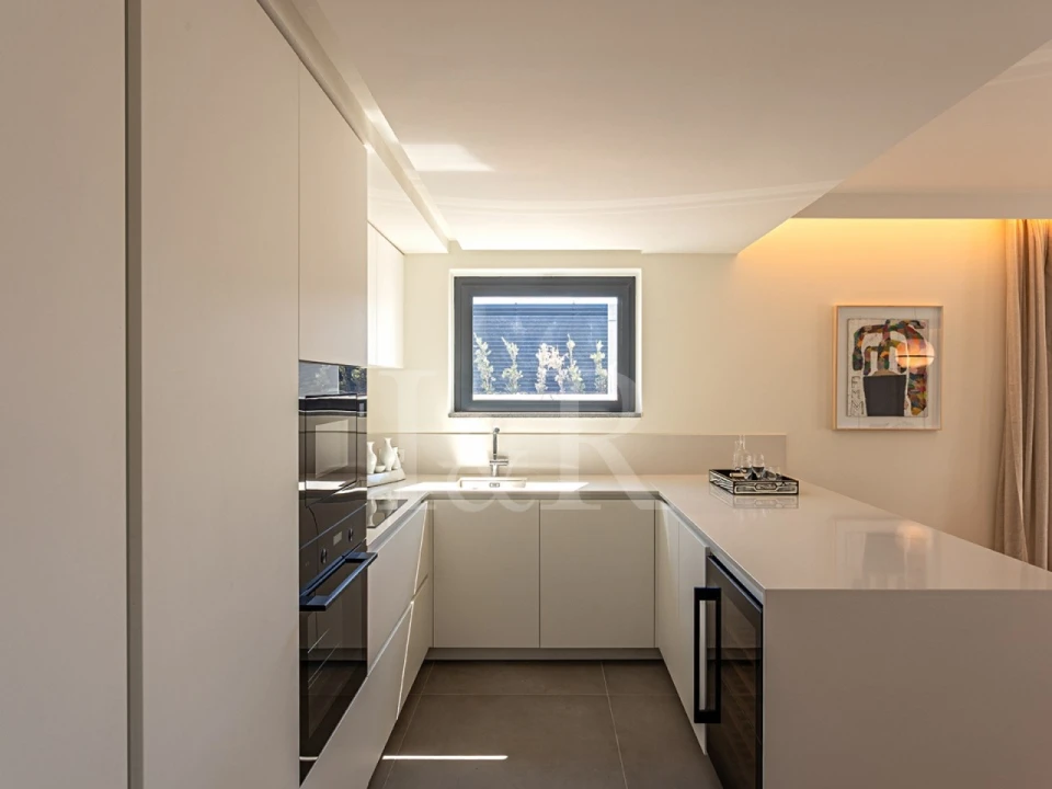 Apartamento T4 para Venda em Avenidas Novas Foto 15