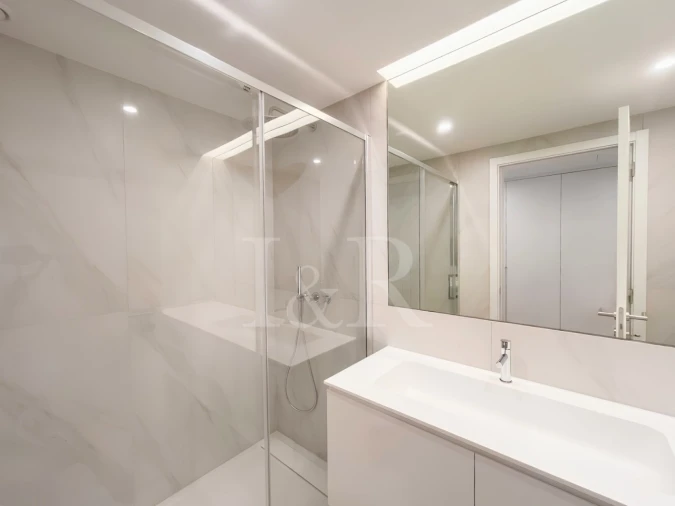 Apartamento T4 para Venda em Avenidas Novas Foto 43