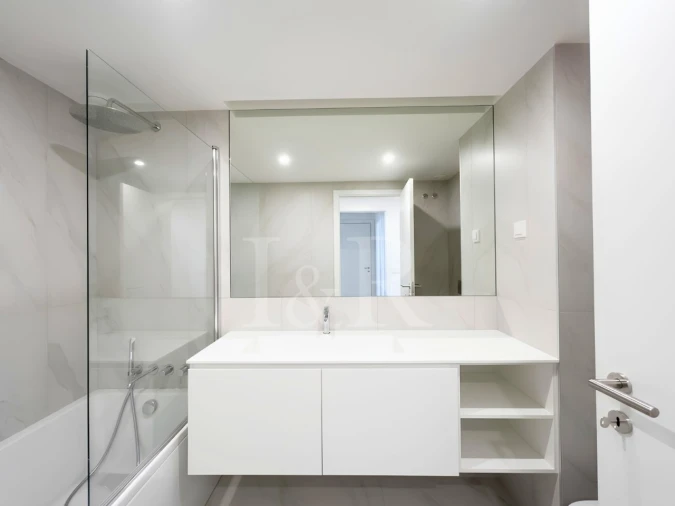 Apartamento T4 para Venda em Avenidas Novas Foto 49