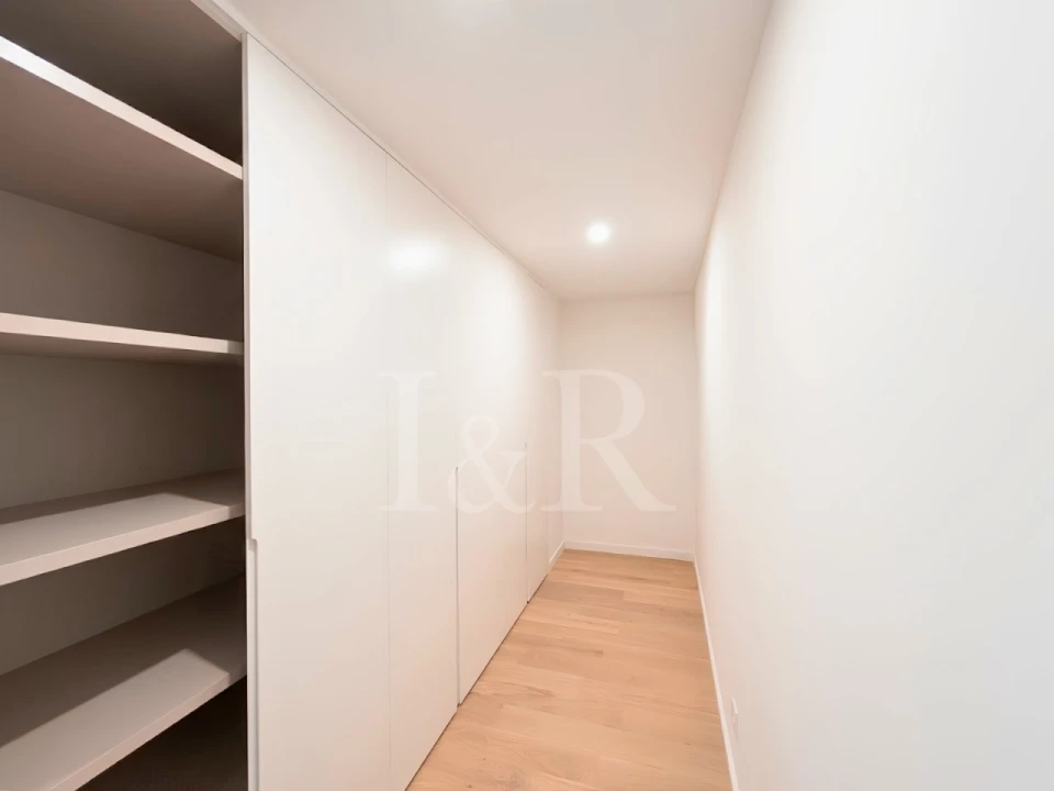 Apartamento T4 para Venda em Avenidas Novas Foto 40