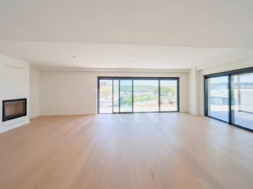 Apartamento T4 para Venda em Avenidas Novas