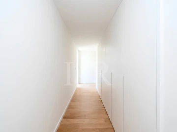 Apartamento T4 para Venda em Avenidas Novas