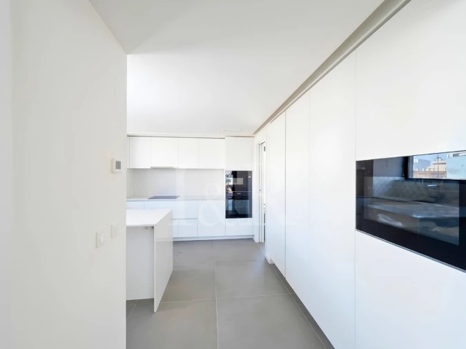 Apartamento T4 para Venda em Avenidas Novas Foto 11