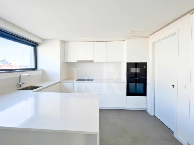 Apartamento T4 para Venda em Avenidas Novas Foto 12