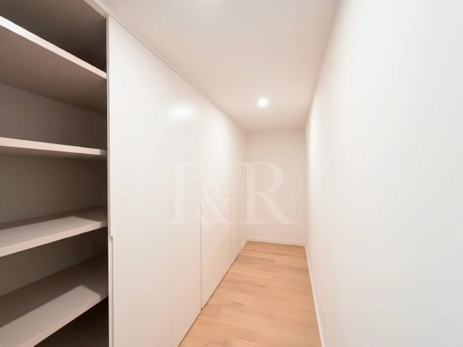 Apartamento T4 para Venda em Avenidas Novas Foto 40