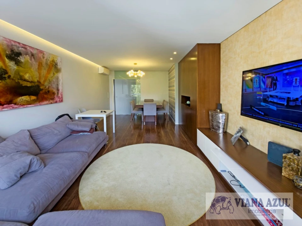 Apartamento T3 para Venda em Santa Maria Maior e Monserrate e Meadela Foto 1