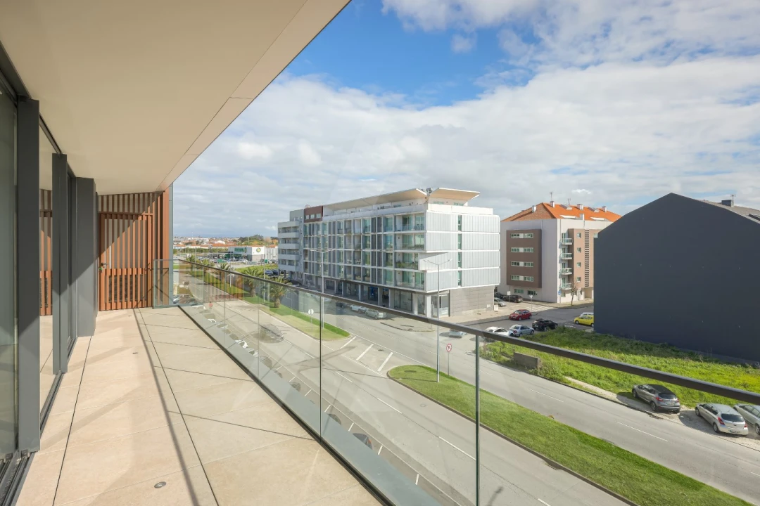 Apartamento T3 para Venda em Glória e Vera Cruz Foto 27