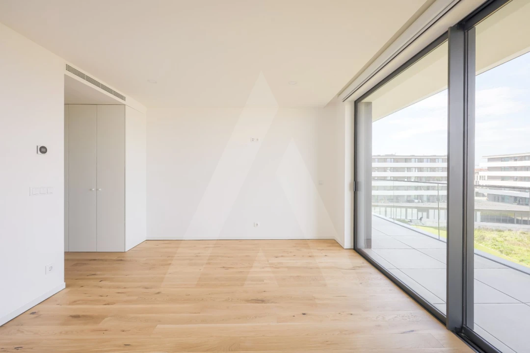 Apartamento T3 para Venda em Glória e Vera Cruz Foto 33