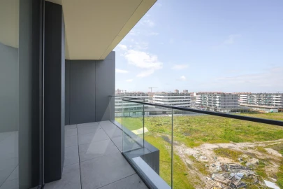 Apartamento T3 para Venda em Glória e Vera Cruz