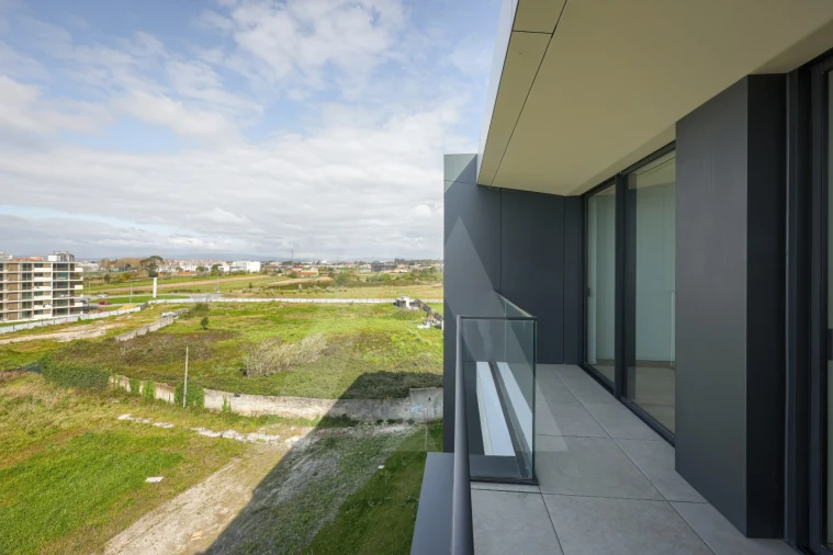 Apartamento T3 para Venda em Glória e Vera Cruz Foto 24