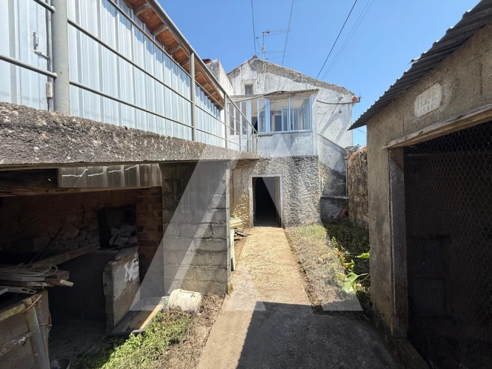 Moradia T3 para Venda em Arrabal Foto 36