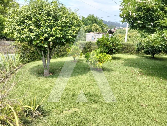 Moradia T4 para Venda em Bravães Foto 27