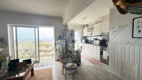 Apartamento T2 para Venda em Albufeira e Olhos de Água