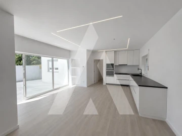 Moradia T4 para Venda em Santo Andre de Vagos