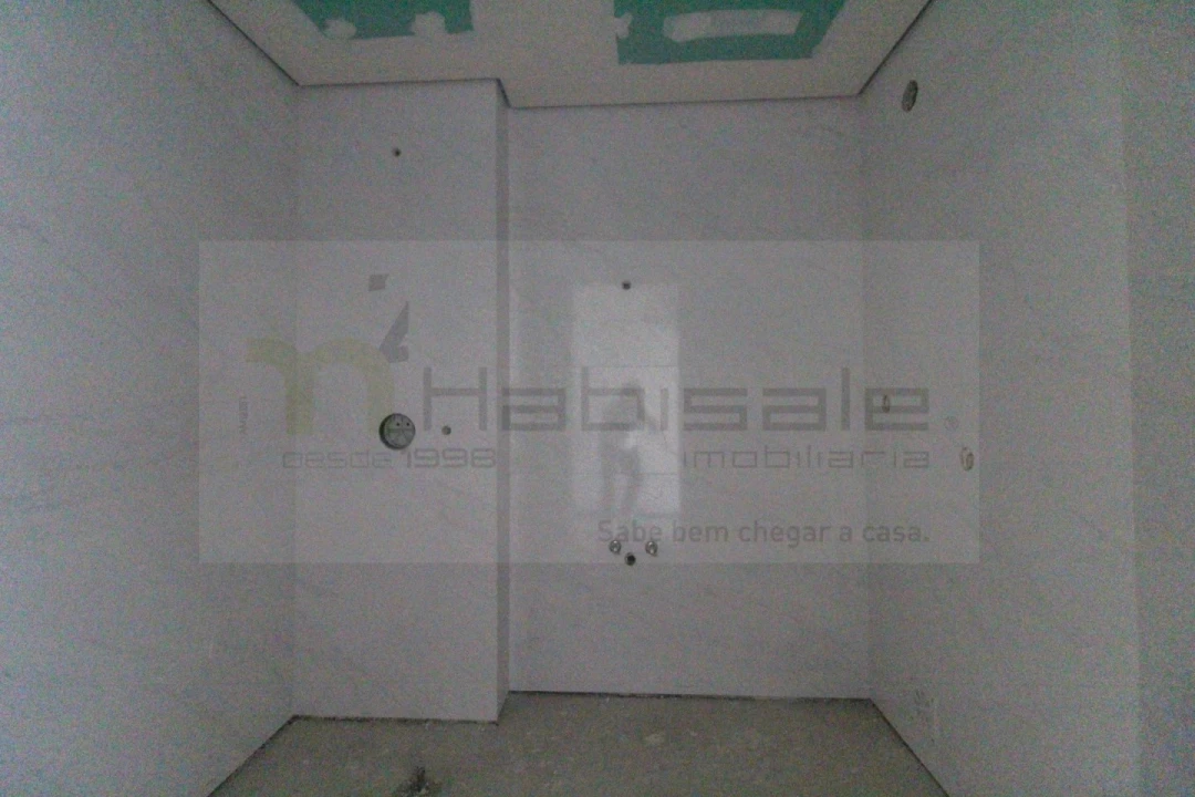 Apartamento T2 para Venda em Póvoa de Santo Adrião e Olival Basto Foto 23