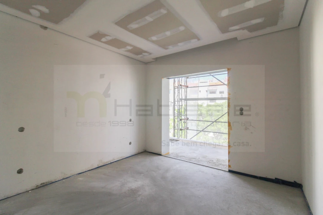 Apartamento T2 para Venda em Póvoa de Santo Adrião e Olival Basto Foto 24