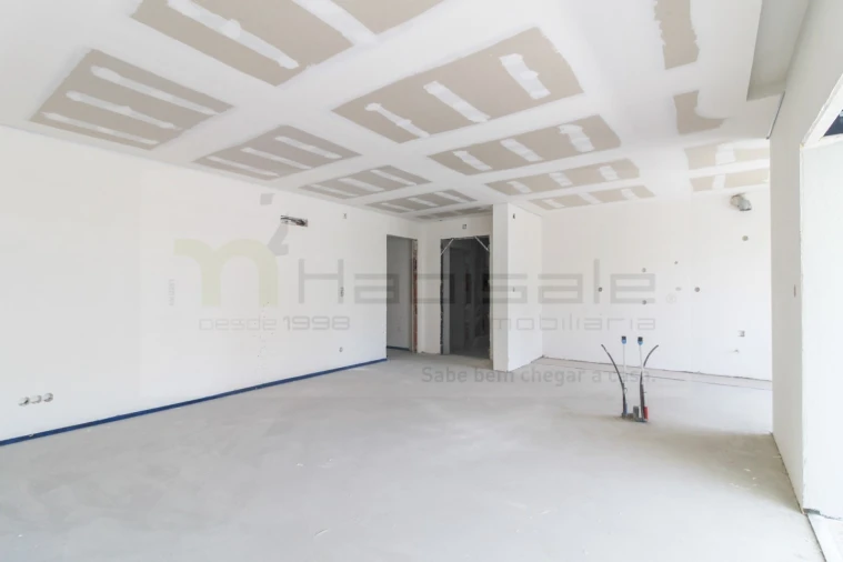 Apartamento T2 para Venda em Póvoa de Santo Adrião e Olival Basto Foto 14
