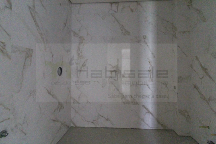 Apartamento T2 para Venda em Póvoa de Santo Adrião e Olival Basto Foto 19