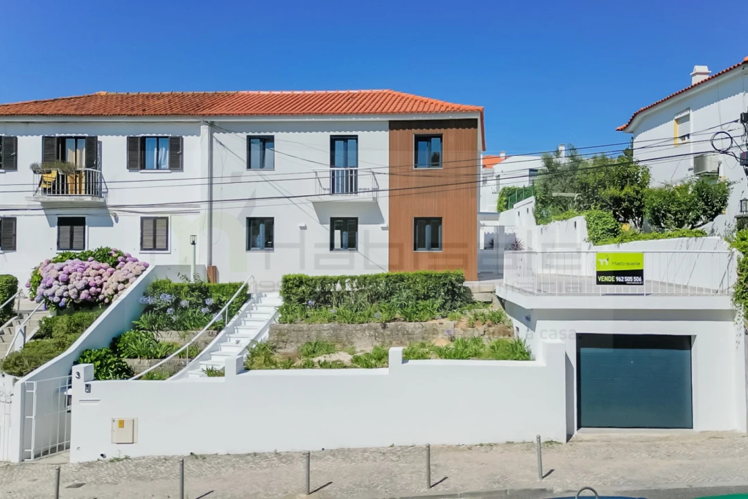 Moradia T3 para Venda em Queluz e Belas Foto 1